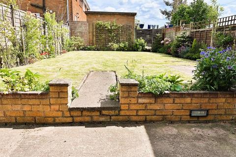 undefined, Peake Road, Walsall WS8