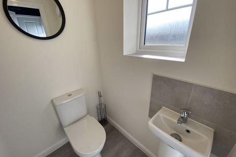 undefined, Celtic Cross Drive, Kingswinford DY6
