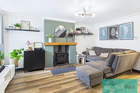 3 bedroom semi-detached house for sale, Millcrest Close, Manchester M28