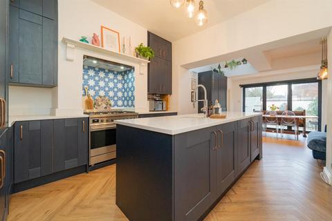3 bedroom terraced house for sale, Cavendish Road, West Didsbury