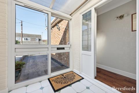 3 bedroom bungalow for sale, Lakeside, Billericay, CM12