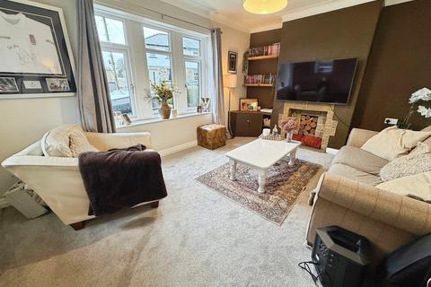 undefined, South Hill Drive, Gilstead, Bingley, BD16