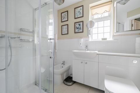 2 bedroom bungalow for sale, Smugglers Walk, Goring-by-Sea, Worthing, West Sussex, BN12