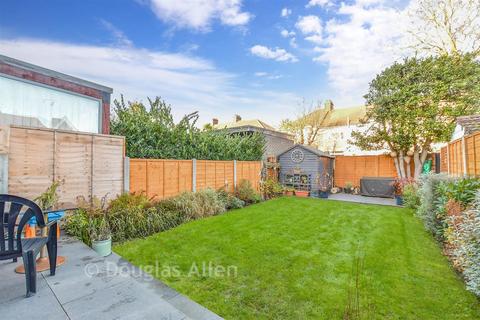 undefined, Loudoun Avenue, Ilford IG6