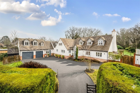 undefined, Robins Wood, Upper Basildon, RG8