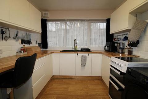 3 bedroom terraced house for sale, Tinkers Bridge, Milton Keynes MK6