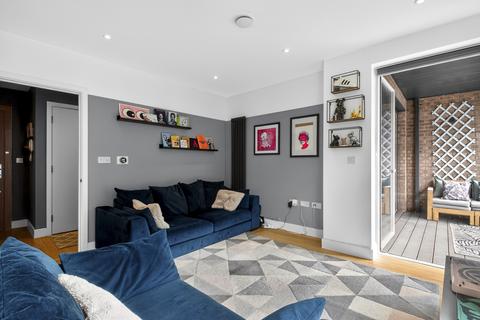 5 Billinghurst Way, London, SE10