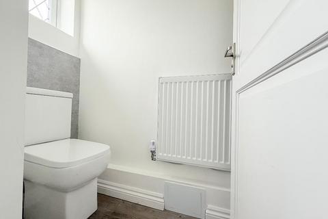 3 bedroom semi-detached house for sale, Dexter Close, Barton Hills, Luton, Bedfordshire, LU3 4DY