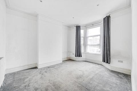 undefined, York Avenue, Hanwell, London, W7 3HY