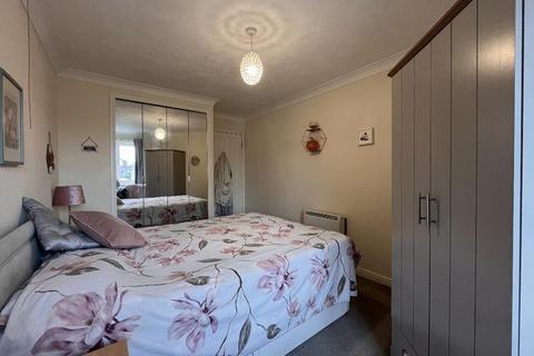 undefined, Bare, Morecambe LA4