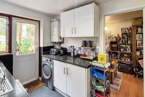 undefined, South Croydon CR2