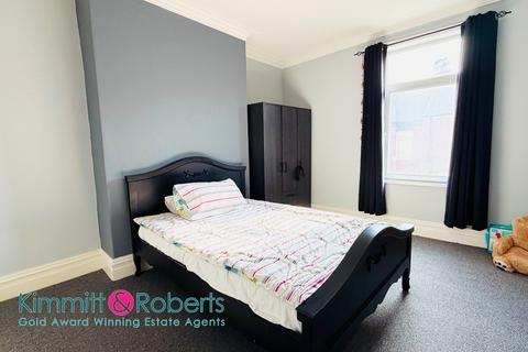 3 bedroom flat for sale, Albert Street, Seaham, Durham, SR7