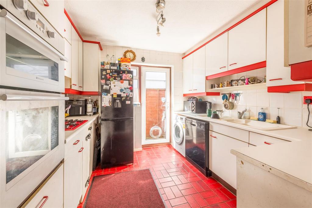 42 A Rookery Way-2.jpg