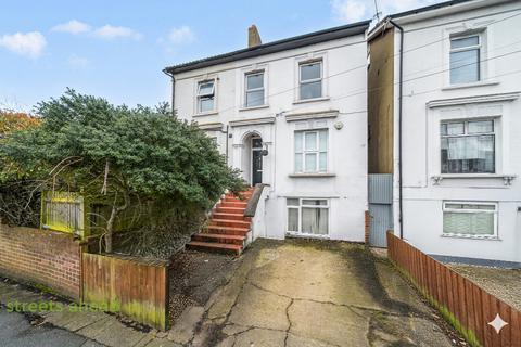 2 bedroom apartment for sale, Grant Road, Croydon, CR0