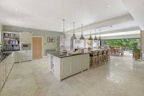 7 bedroom detached house for sale, Furze Hill, Purley CR8