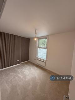 2 bedroom flat to rent, Babbacombe Road, Torquay, TQ1