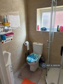 3 bedroom semi-detached house to rent, Broomgrove Gardens, Edgware, HA8