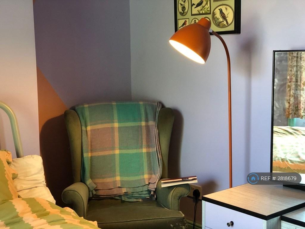 Rear Bedroom