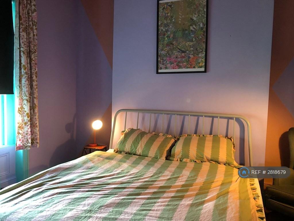 Rear Large Bedroom