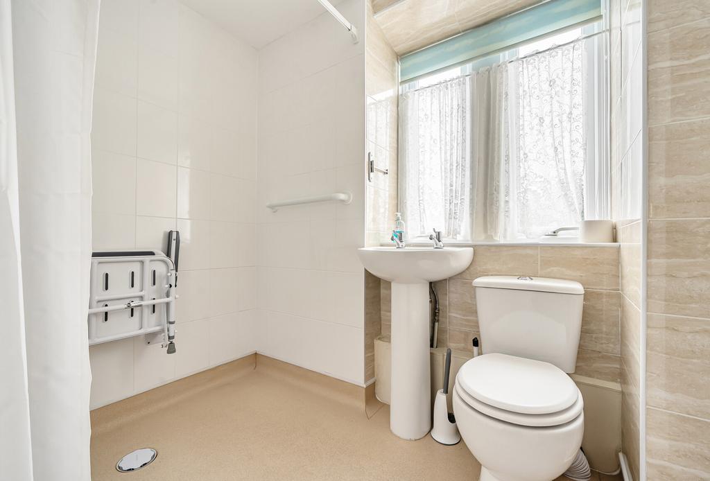 1418711-18-69a9bd...