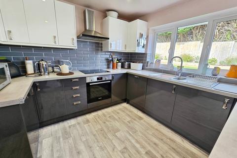 3 bedroom bungalow for sale, Summers Lane, Totland Bay, Isle of Wight