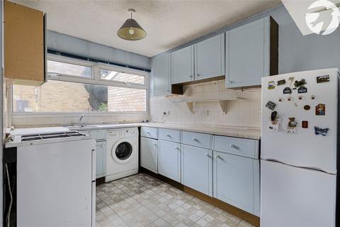 2 bedroom terraced house for sale, Winston Road, Rochester, Kent, ME2