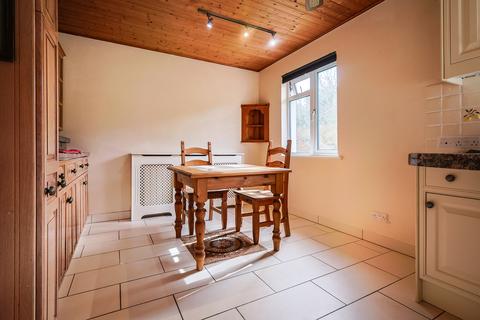 2 bedroom property for sale, Rue du Douit Moulin, St Pierre Bois, Guernsey, GY7