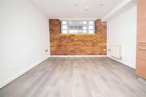 1 bedroom apartment to rent, South Block, The Railstore, Kidman Close, Romford, Essex, RM2