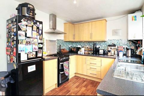 2 bedroom terraced house to rent, Bowness Road, Timperley, Altrincham, WA15