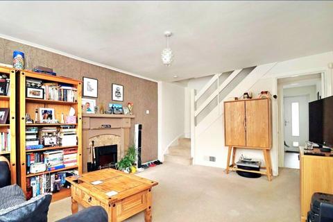 2 bedroom terraced house to rent, Bowness Road, Timperley, Altrincham, WA15