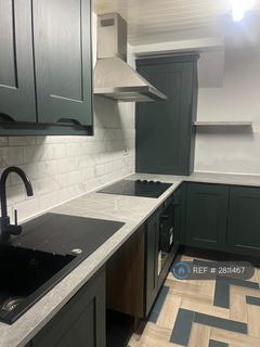 3 bedroom end of terrace house to rent, Brunton Walk, Newcastle Upon Tyne, NE3