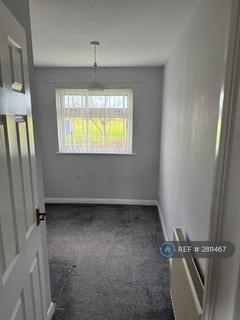 3 bedroom end of terrace house to rent, Brunton Walk, Newcastle Upon Tyne, NE3