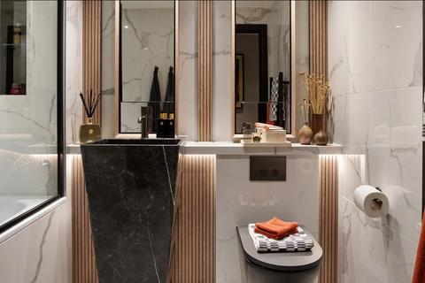 undefined, London Dock, 9 Arrival Square, London, E1W