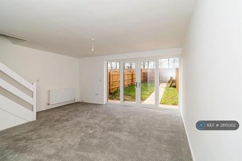 undefined, Essex Close, Bordon, GU35