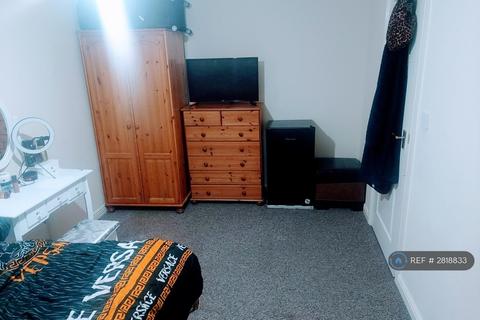 undefined, Wythenshawe, Manchester, M22