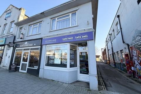 Retail property (high street) to rent, 20-22 Portsmouth Rd Southampton SO19 9AB