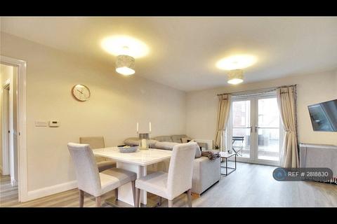 2 bedroom maisonette to rent, The Green, Tunbridge Wells, TN2