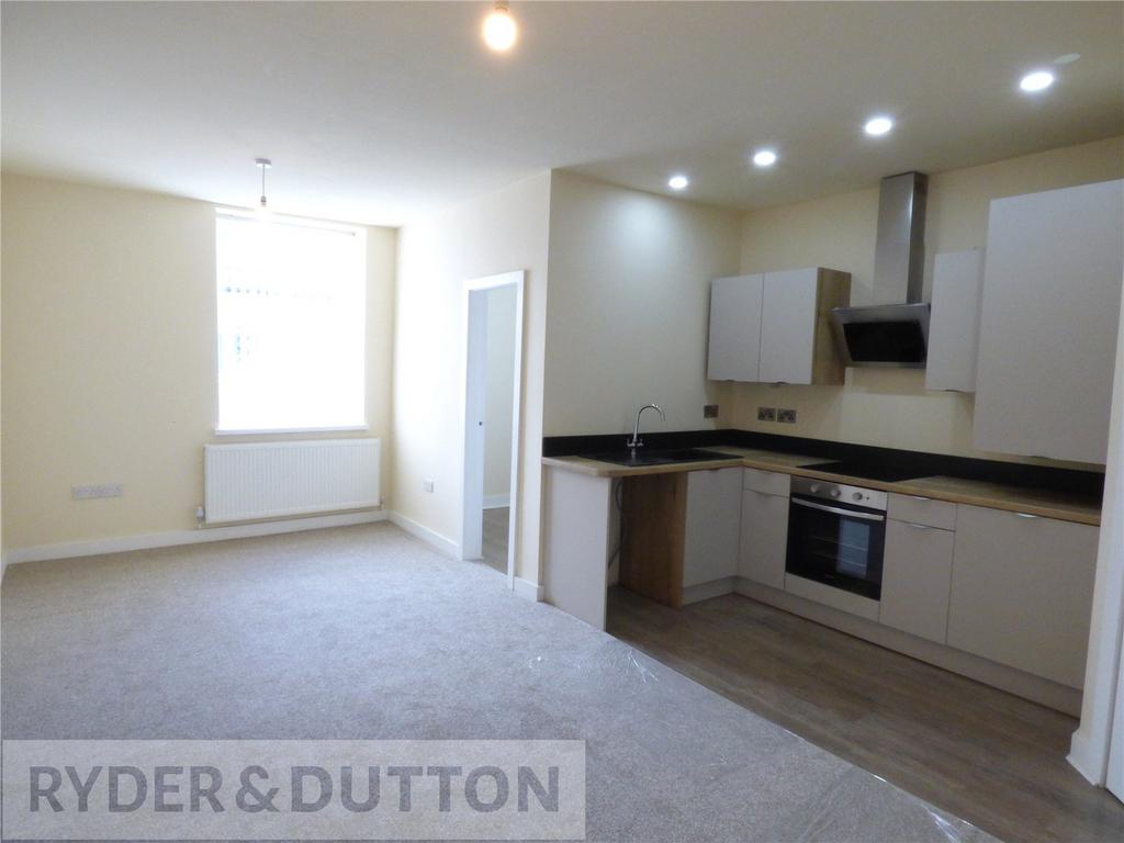 Lounge/Kitchen