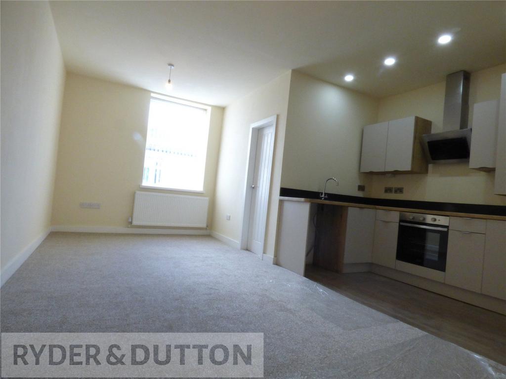Lounge/Kitchen