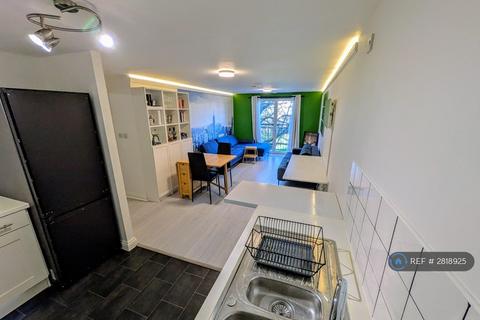 undefined, Squires Court, Bristol, BS3