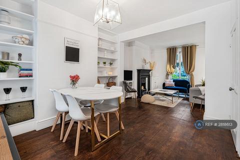 3 bedroom detached house to rent, Fishpool St, St Albans, AL3