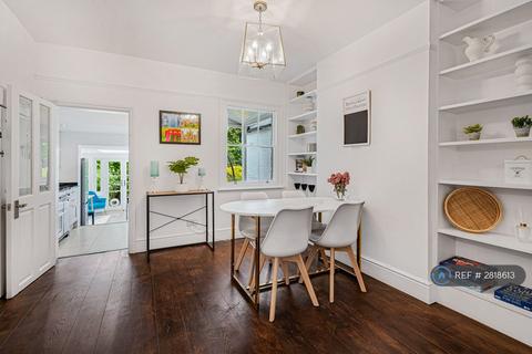 3 bedroom detached house to rent, Fishpool St, St Albans, AL3