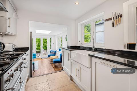 3 bedroom detached house to rent, Fishpool St, St Albans, AL3