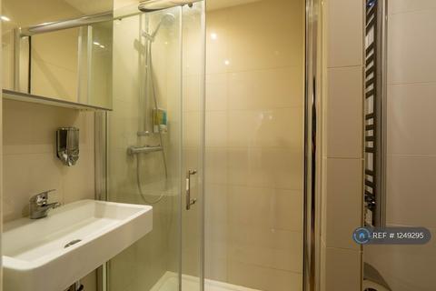 2 bedroom flat to rent, Cleveland Terrace, London, W2
