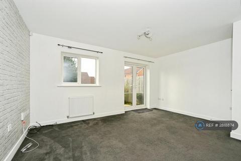 undefined, Trowbridge Close, Swindon, SN2