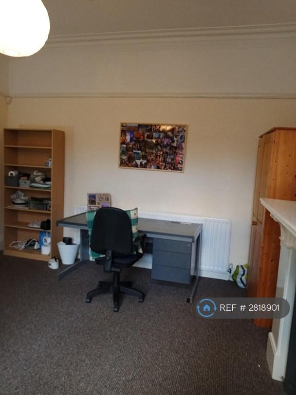 Gr. Fl. Room
