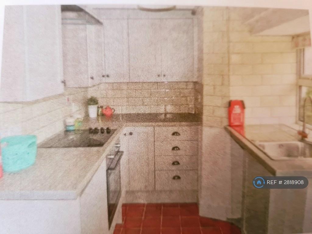 Newly Fitted Kitchen
