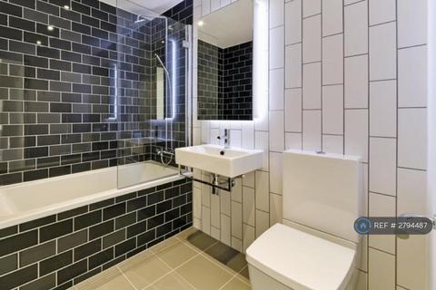 1 bedroom flat to rent, Schooner Road, London, E16
