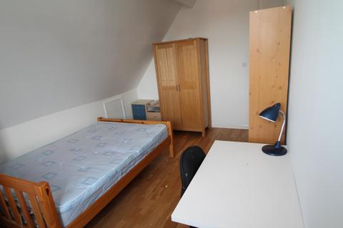 1 bedroom flat to rent, Derby Road - 1 bed, Lenton NG7