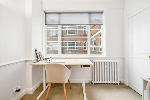 undefined, Sloane Avenue, SW3